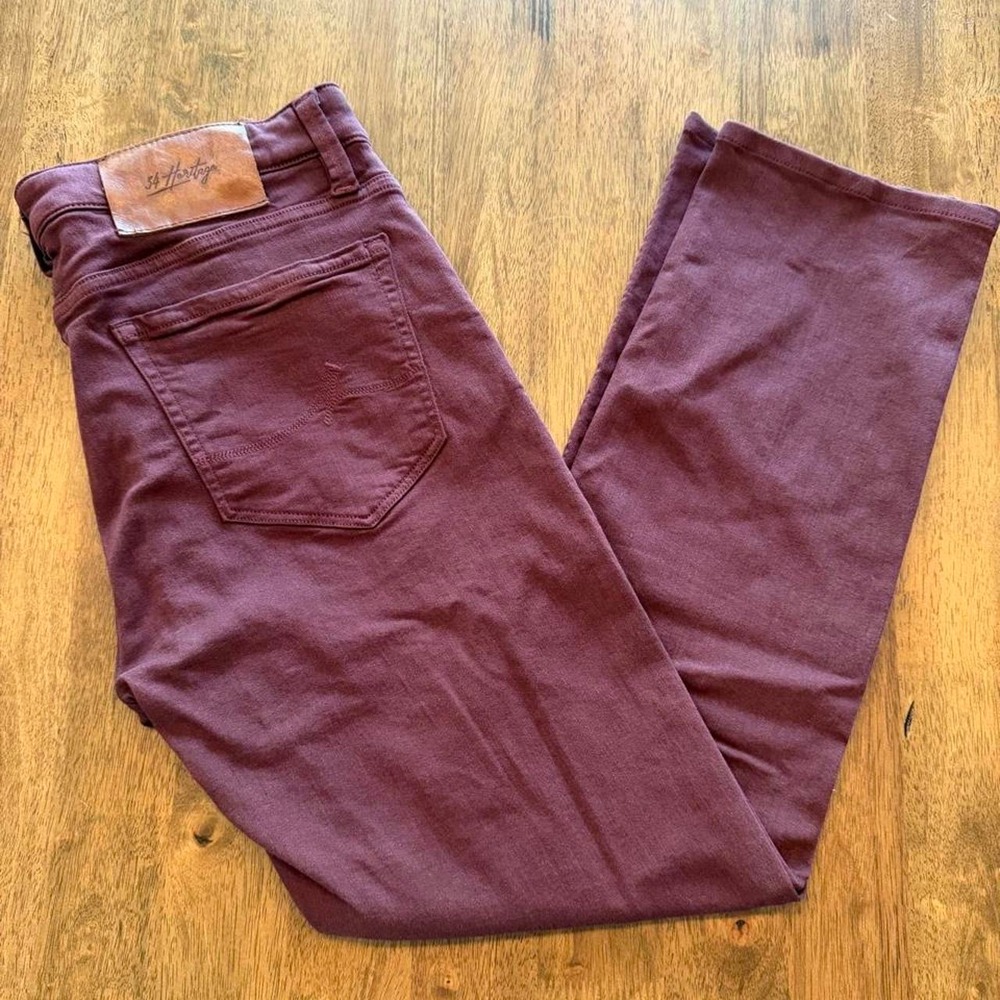 34 Heritage Courage Men's 33x34 Burgundy Straight Leg Jeans Mid Rise Stretch